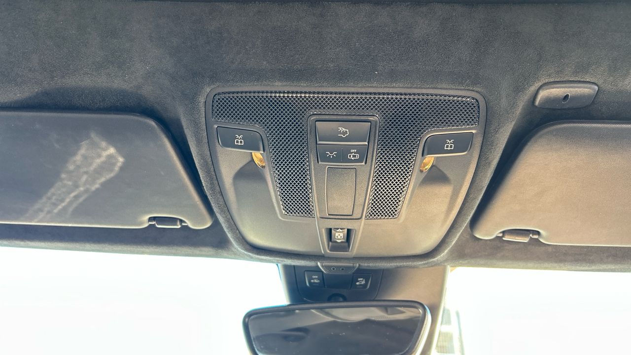 Infiniti QX30 2.2D PREMIUM TECH DCT 4WD 170 5P