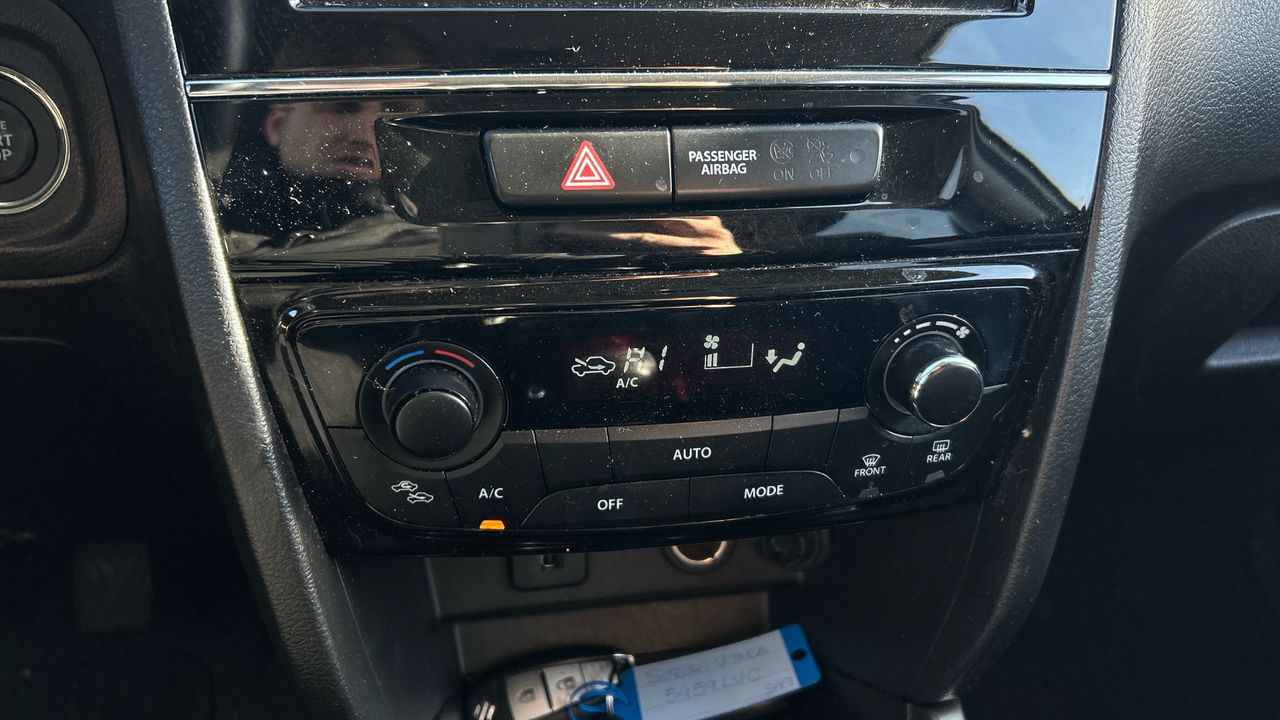 Suzuki Vitara 1.4 SMART HYBRID GLX 4WD 129 5P