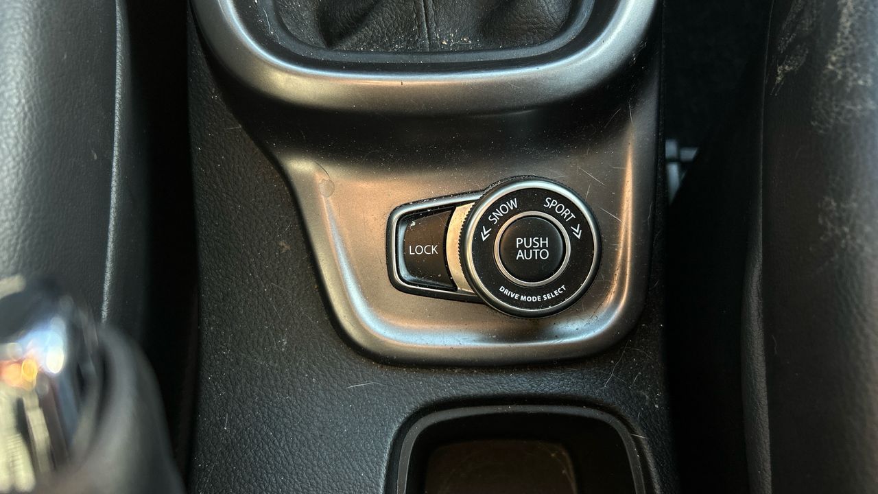 Suzuki Vitara 1.4 SMART HYBRID GLX 4WD 129 5P