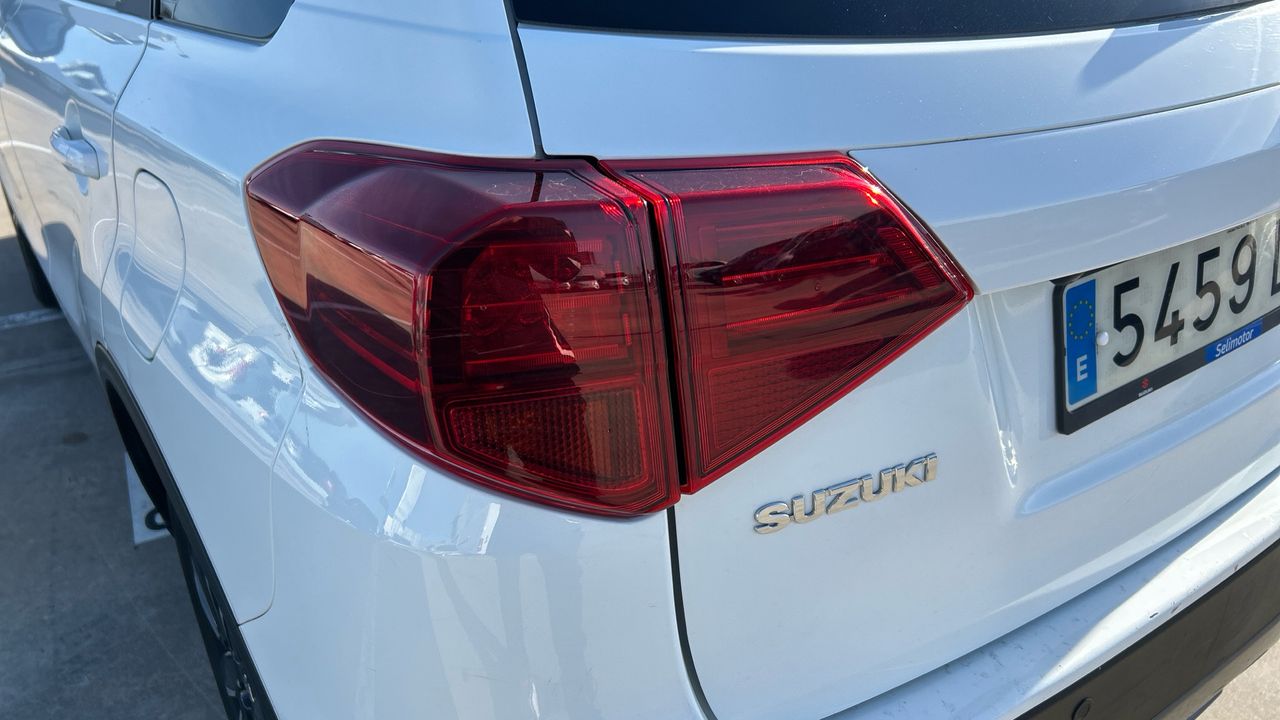 Suzuki Vitara 1.4 SMART HYBRID GLX 4WD 129 5P