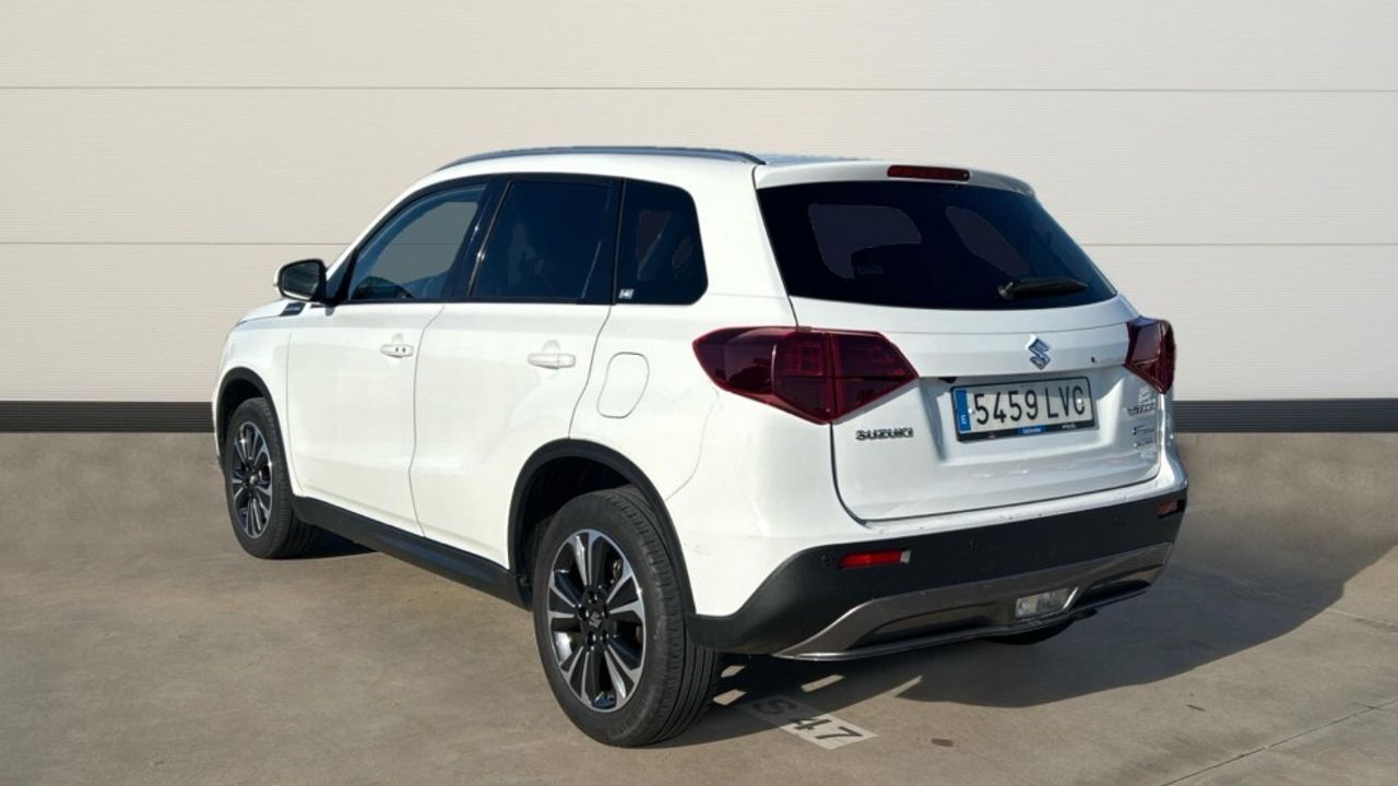 Suzuki Vitara 1.4 SMART HYBRID GLX 4WD 129 5P