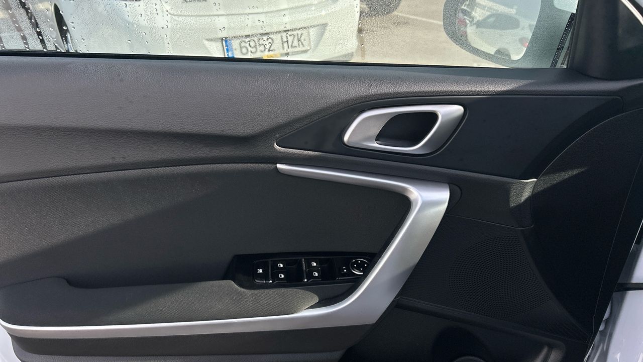 Kia Ceed 1.0 MHEV 74KW DRIVE DCT 100 5P