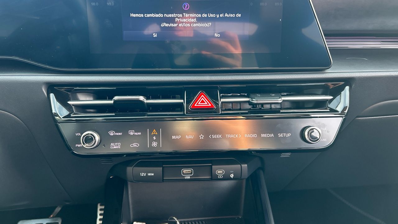 Kia Niro 1.6 GDI HEV EMOTION 129 5P