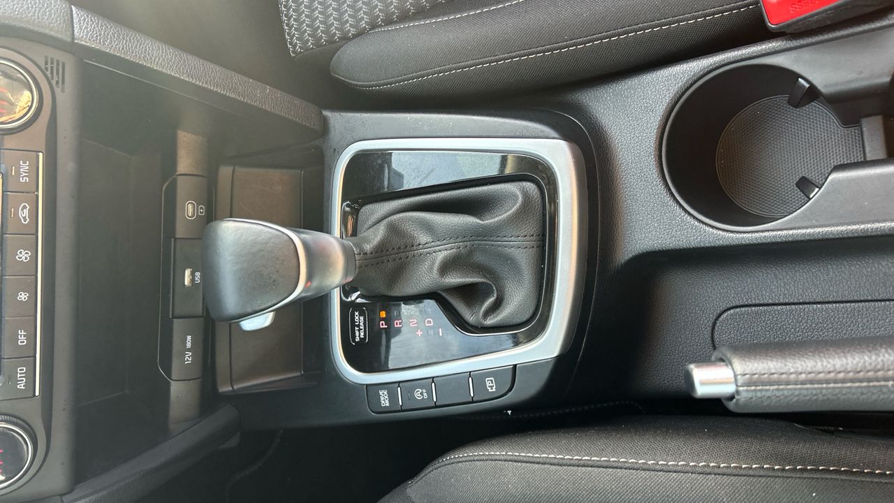 Kia XCeed 1.5 MHEV 103KW DRIVE DCT 140 5P