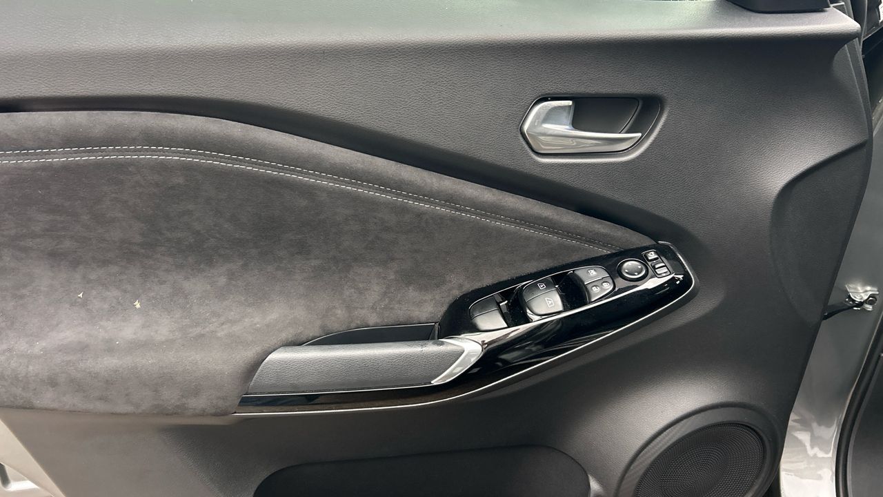 Nissan Juke 1.6 HYBRID HEV 105KW N-DESIGN BLACK AUTO 143 5P