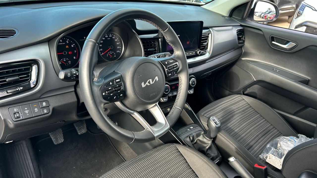 Kia Stonic 1.0 T-GDI MHEV IMT 74KW DRIVE 100 5P