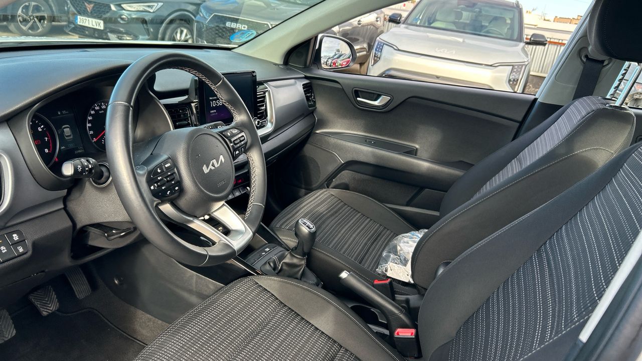 Kia Stonic 1.0 T-GDI MHEV IMT 74KW DRIVE 100 5P