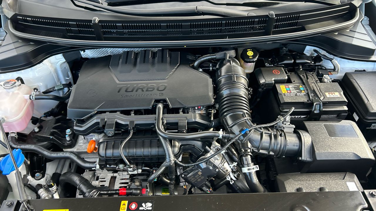 Kia Stonic 1.0 T-GDI MHEV IMT 74KW DRIVE 100 5P