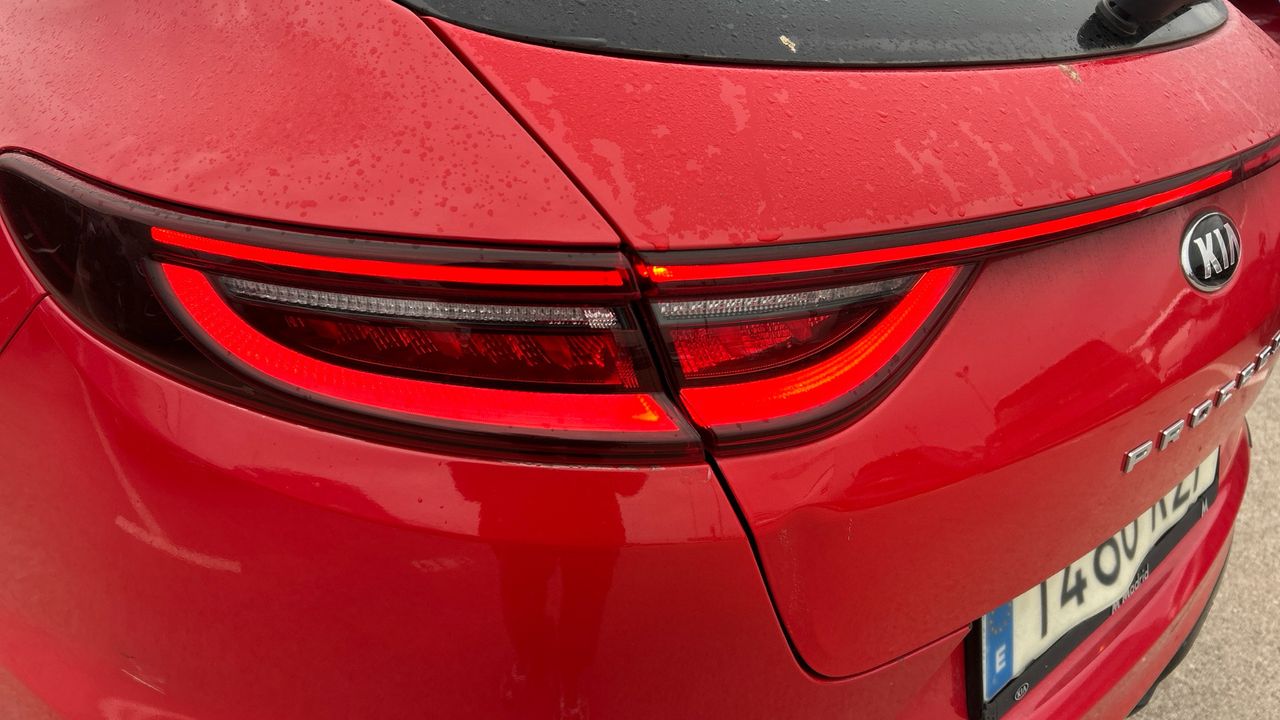 Kia Ceed 1.4 T-GDI 103KW GT LINE 140 5P