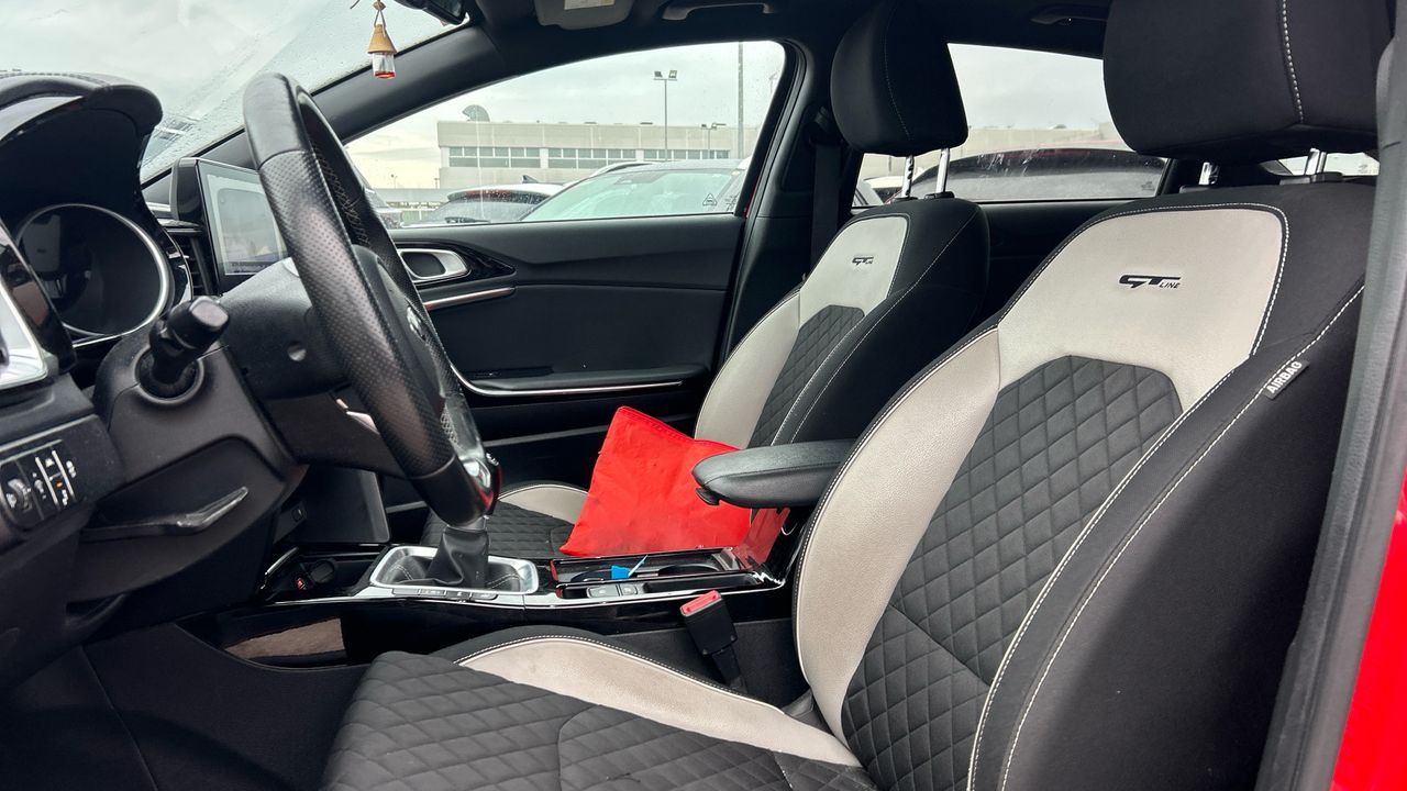 Kia Ceed 1.4 T-GDI 103KW GT LINE 140 5P