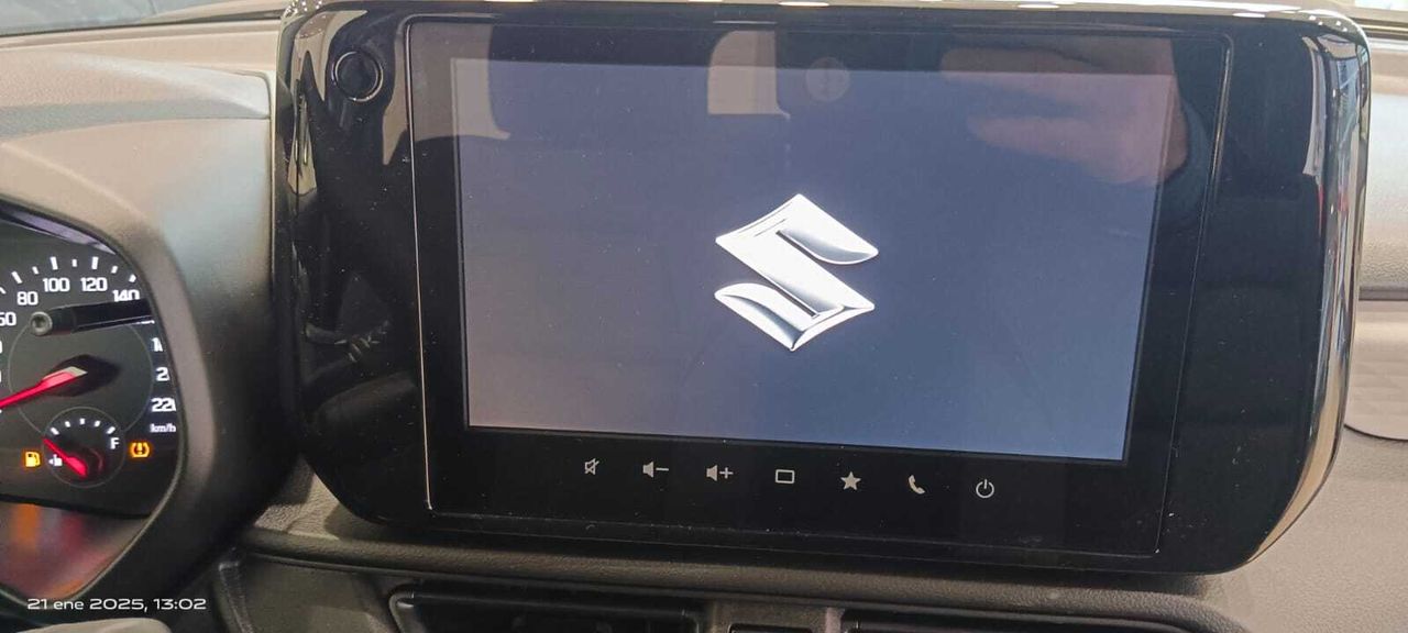 Suzuki Swift 1.2 MILD HYBRID S2 81 5P