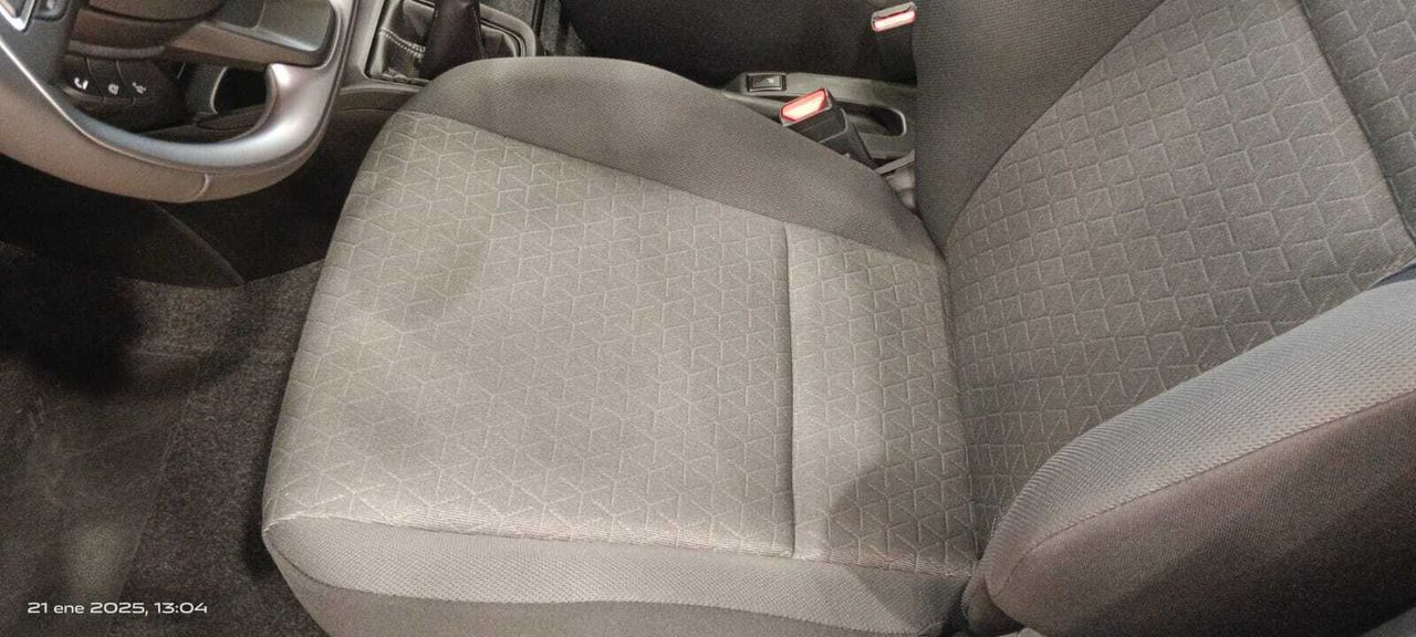 Suzuki Swift 1.2 MILD HYBRID S2 81 5P