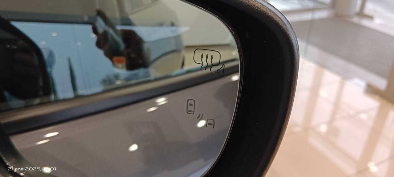 Suzuki Swift 1.2 MILD HYBRID S2 81 5P