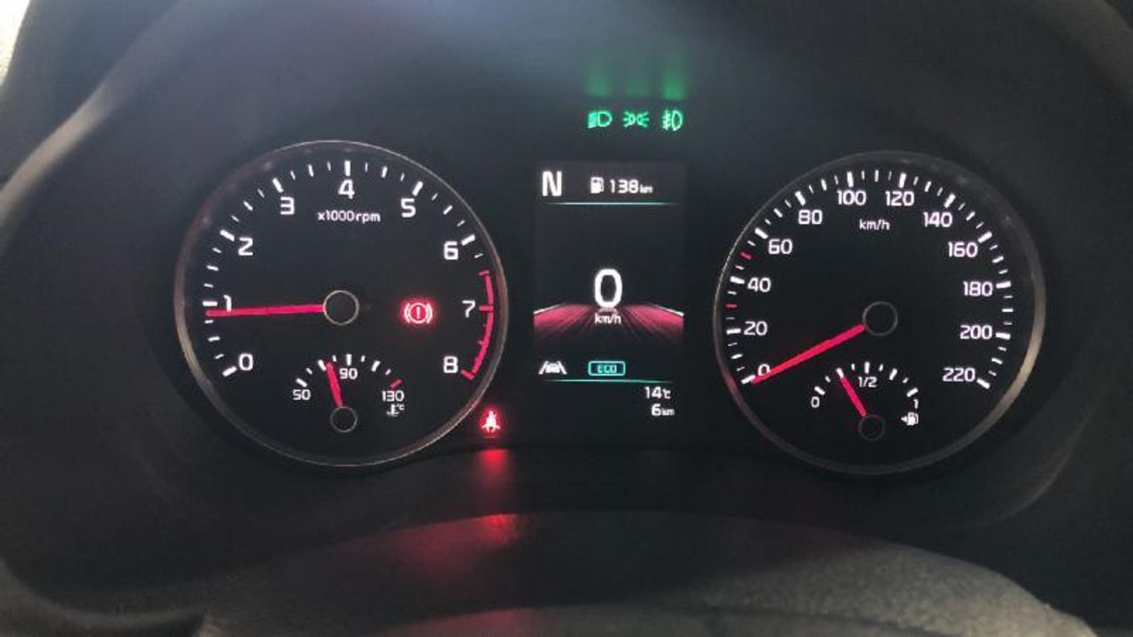 Kia Stonic 1.0 T-GDI MHEV IMT 74KW DRIVE 100 5P