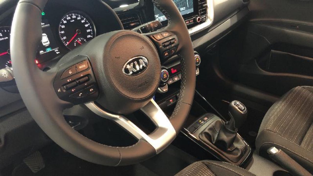 Kia Stonic 1.0 T-GDI MHEV IMT 74KW DRIVE 100 5P