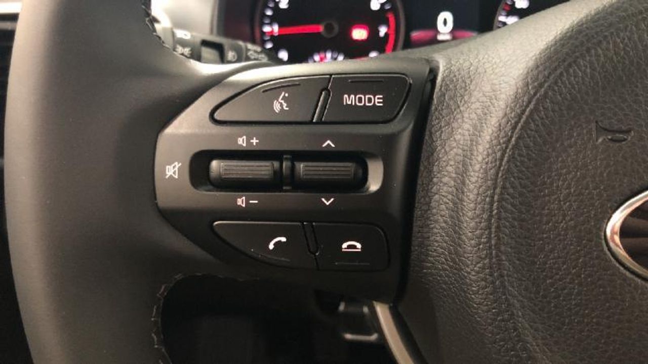 Kia Stonic 1.0 T-GDI MHEV IMT 74KW DRIVE 100 5P