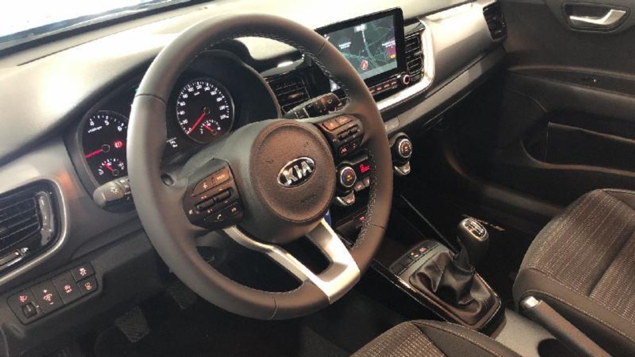 Kia Stonic 1.0 T-GDI MHEV IMT 74KW DRIVE 100 5P