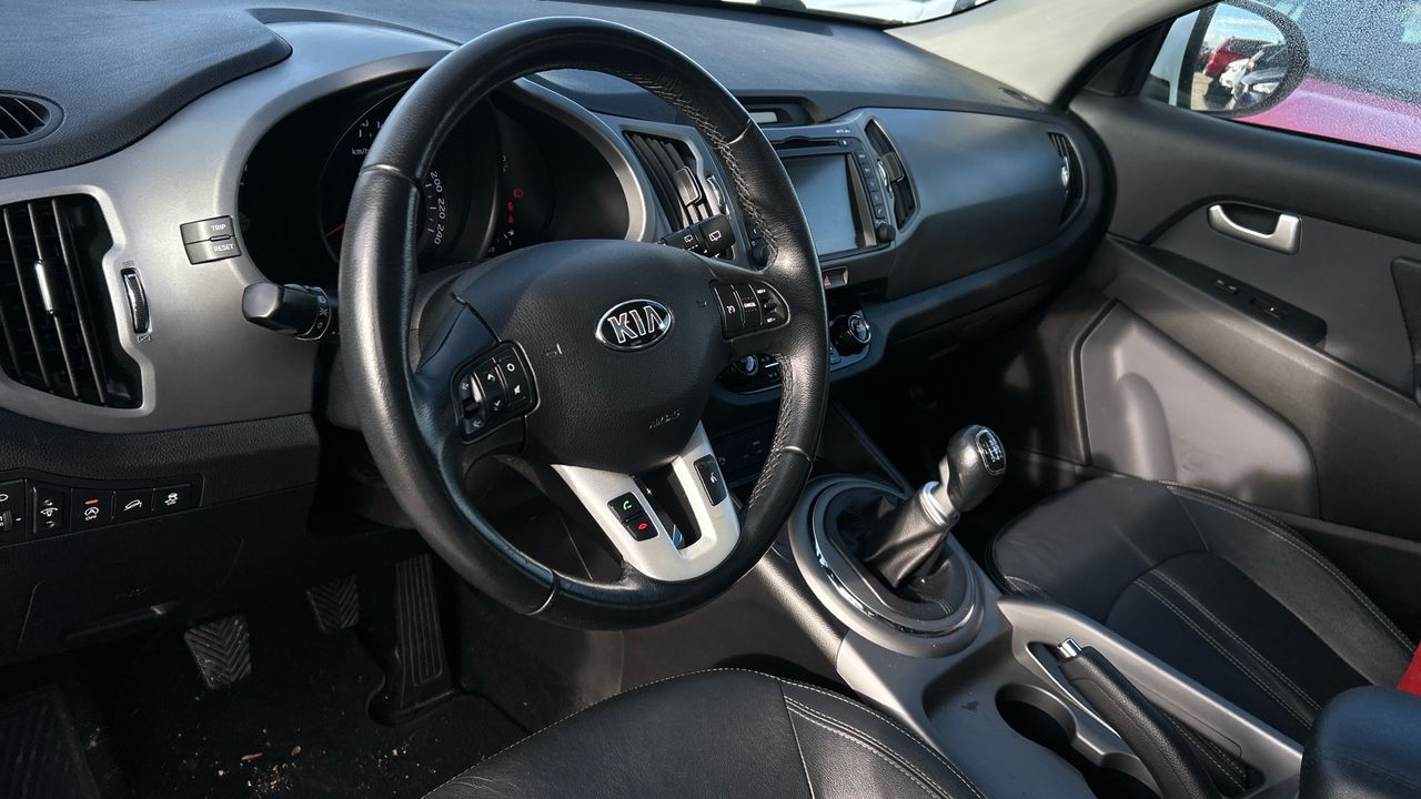 Kia Sportage 1.6 GDI X-TECH ECO-DYNAMICS 2WD 135 5P