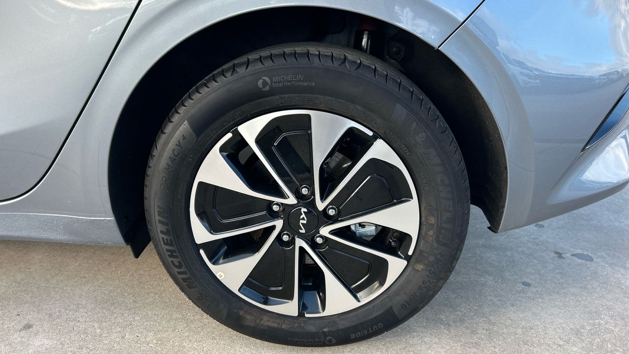 Kia Ceed 1.5 MHEV 103KW DRIVE DCT 140 5P