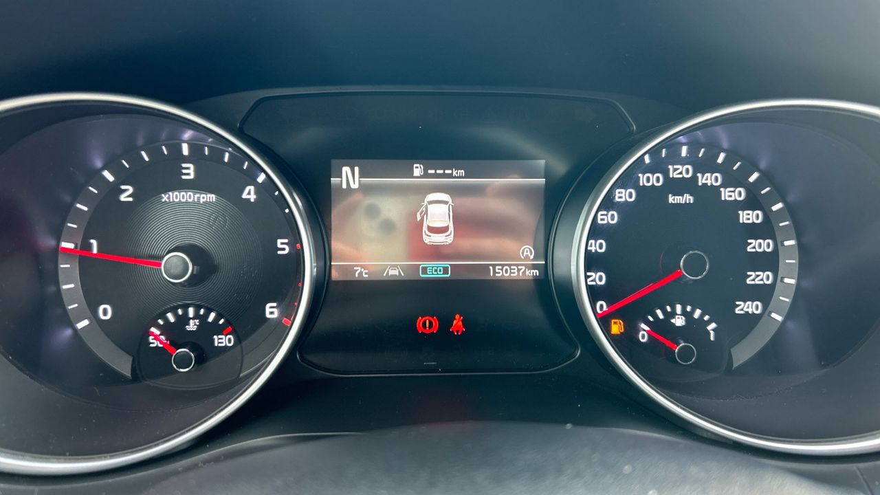 Kia XCeed 1.6 MHEV 100KW CONCEPT 136 5P