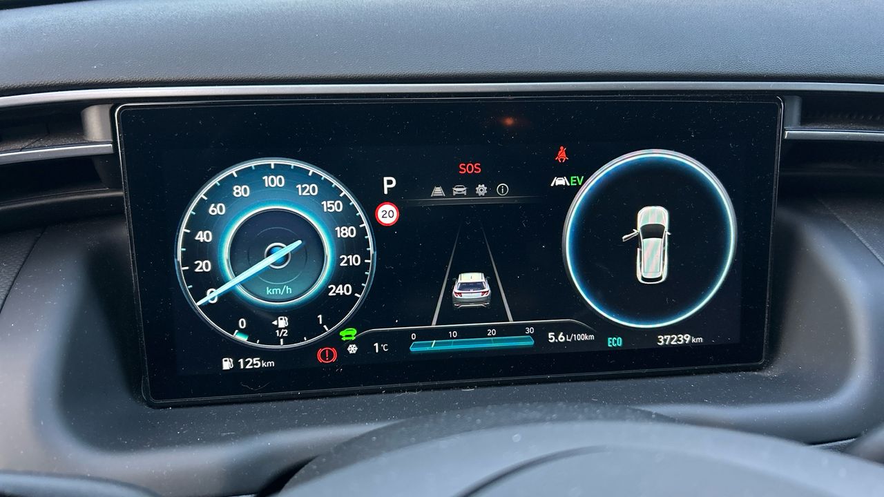 Hyundai Tucson 1.6 TGDI HEV 169KW MAXX AUTO 230 5P