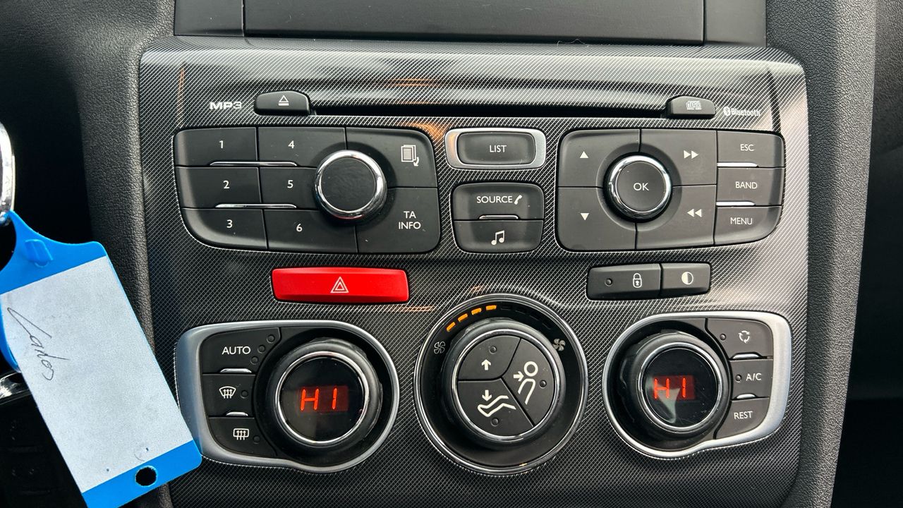 Citroën C4 1.6 E-HDI 110 SEDUCTION 112 5P