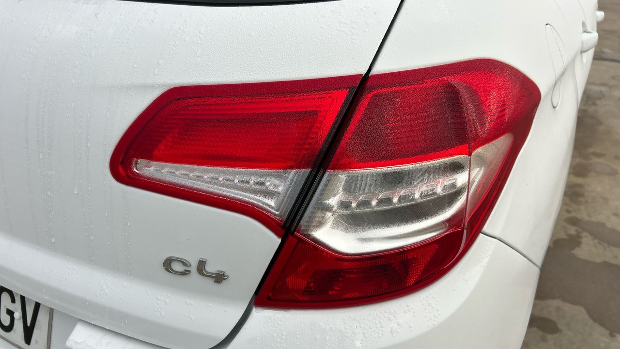 Citroën C4 1.6 E-HDI 110 SEDUCTION 112 5P