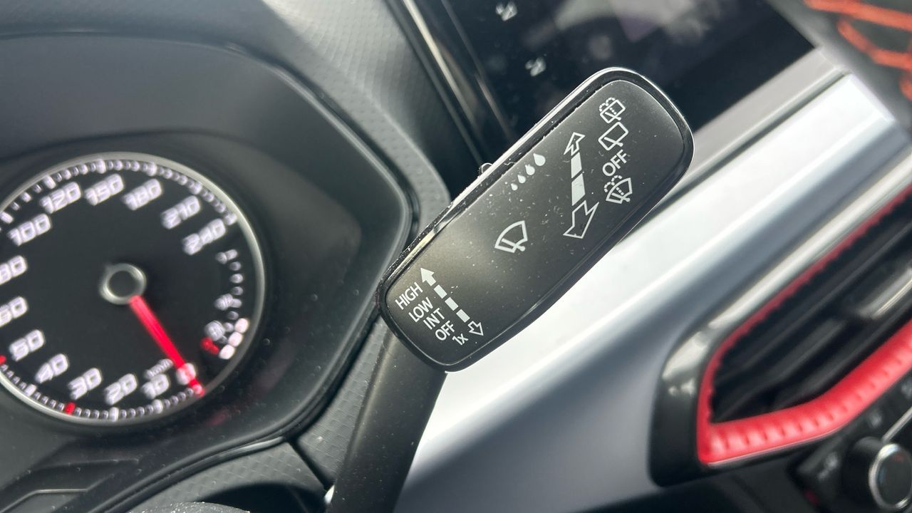 Seat Arona 1.0 TSI 81KW FR XM 110 5P