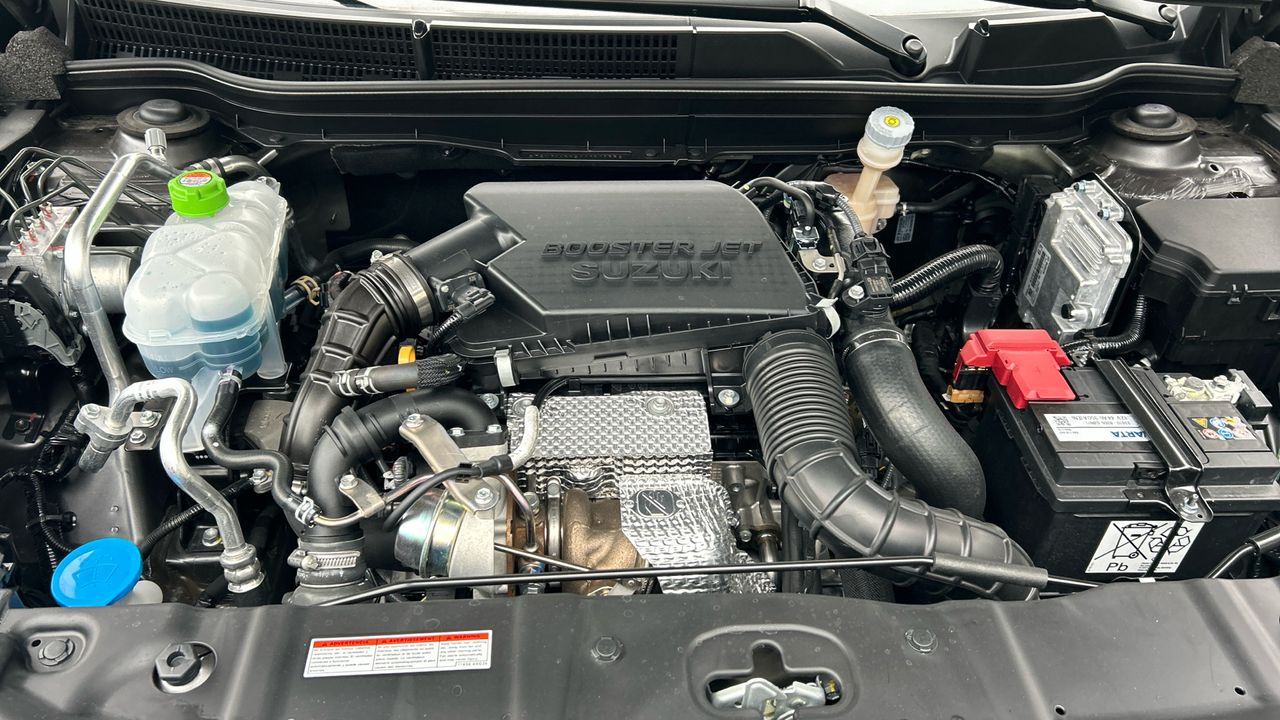 Suzuki SCross 1.4 BOOSTER MHEV S3 129 5P