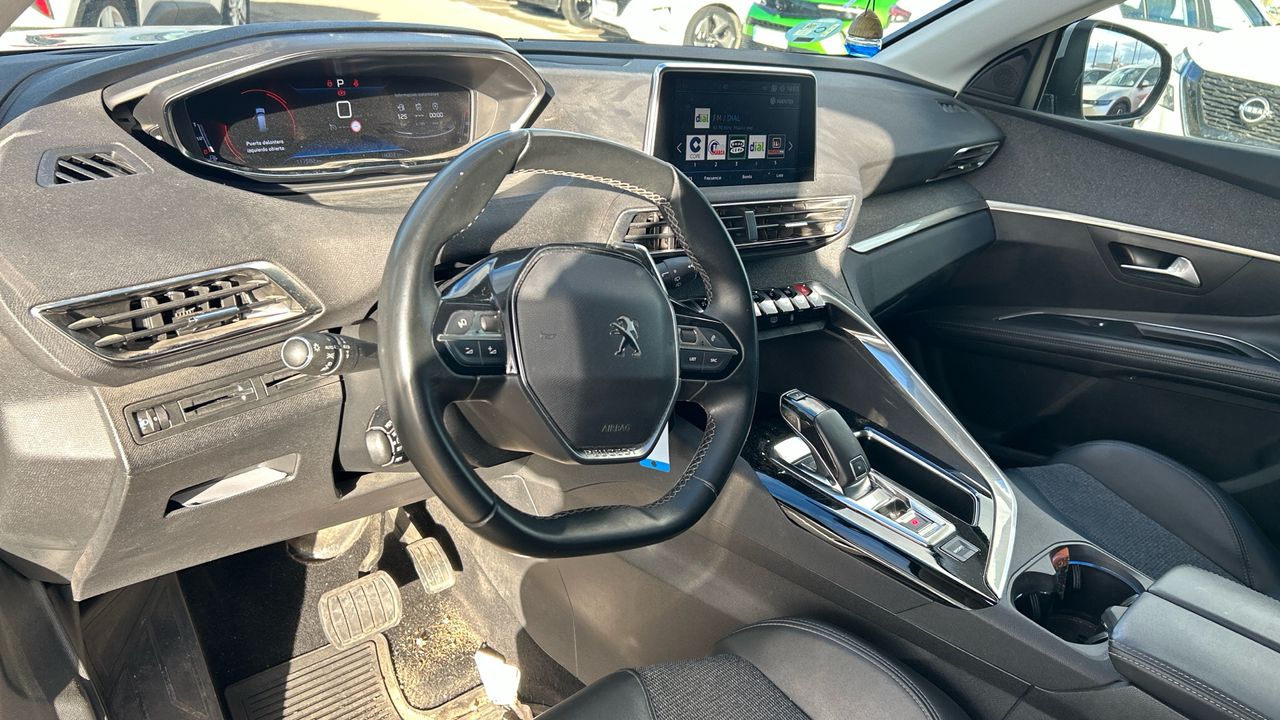 Peugeot 5008 1.5 BLUEHDI 96KW S&S ALLURE 130 5P 7 Plazas