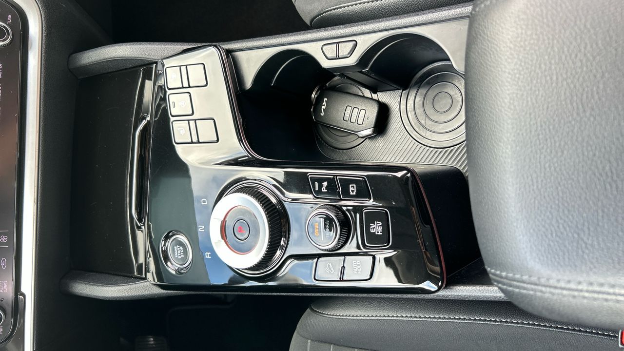 Kia Sportage 1.6 T-GDI PHEV TECH 4WD AUTO 265 5P