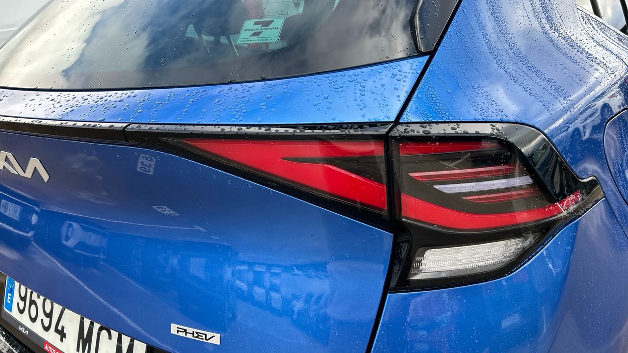 Kia Sportage 1.6 T-GDI PHEV TECH 4WD AUTO 265 5P