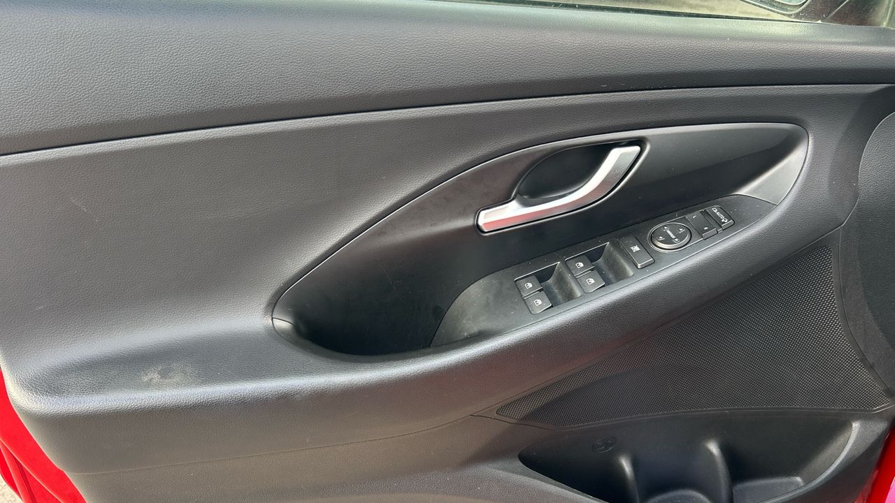 Hyundai i30 1.0 TGDI 48V KLASS 120 5P