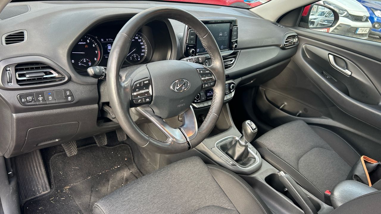 Hyundai i30 1.0 TGDI 48V KLASS 120 5P