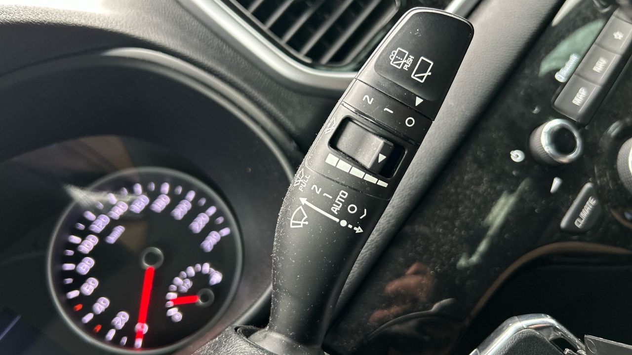 Kia Sportage 1.6 MHEV 100KW DRIVE 2WD 136 5P