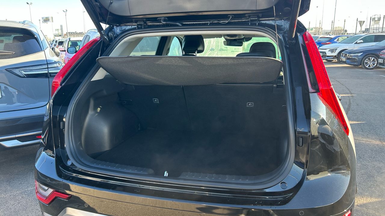 Kia Niro 1.6 GDI HEV EMOTION 141 5P