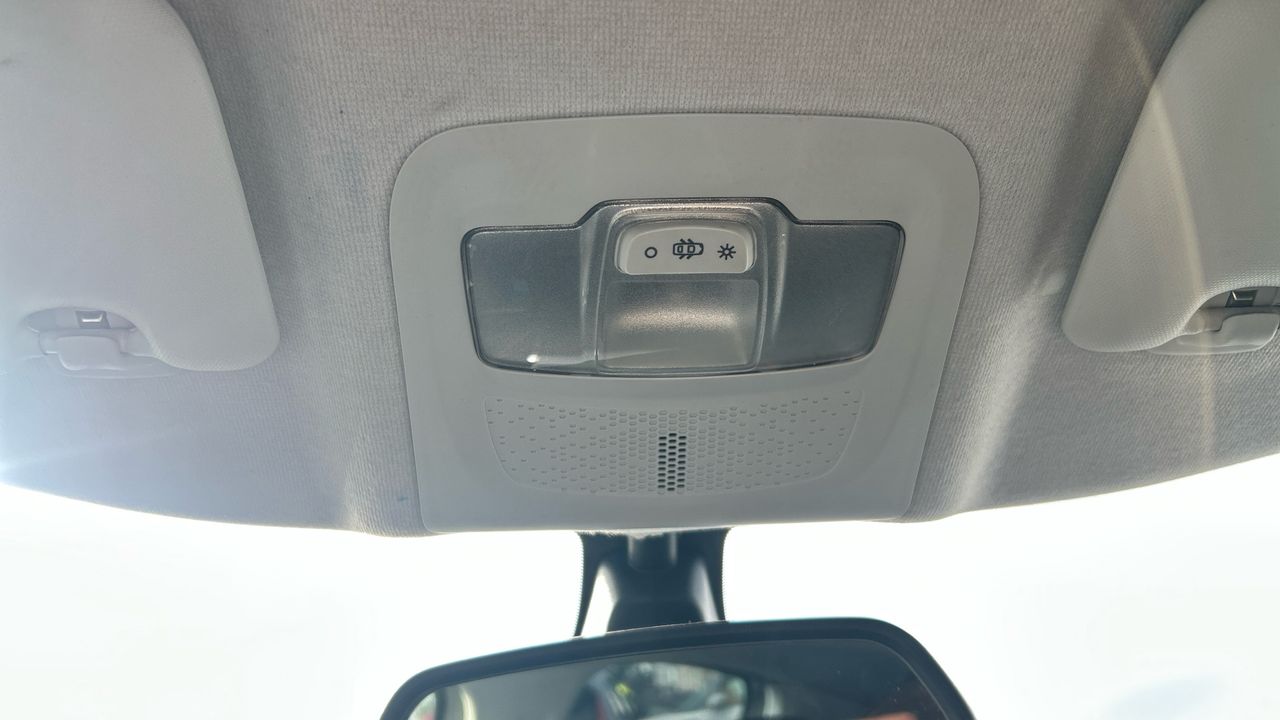 Peugeot 208 1.2L PURETECH 81KW ALLURE 110 5P