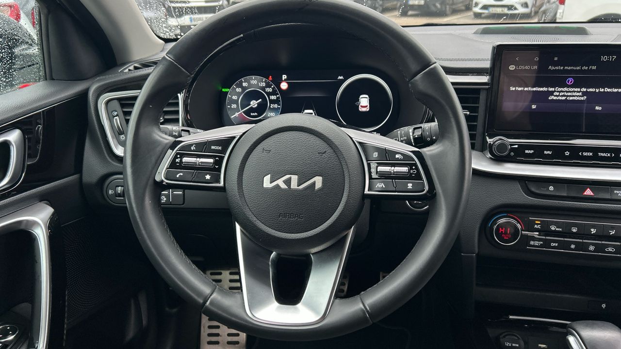 Kia XCeed 1.6 GDI PHEV EMOTION 141 5P