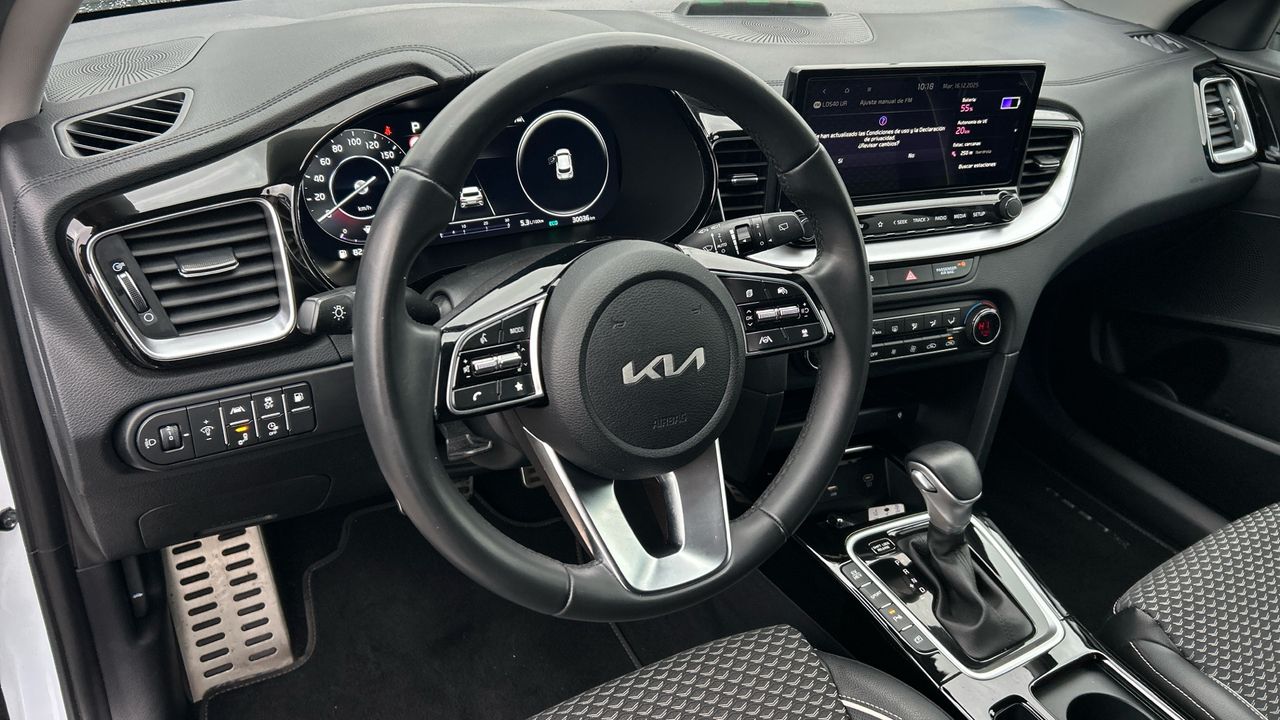 Kia XCeed 1.6 GDI PHEV EMOTION 141 5P