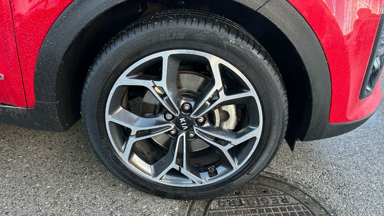 Kia Sportage 1.6 MHEV 100KW GT LINE XTREME DCT 4WD 136 5P