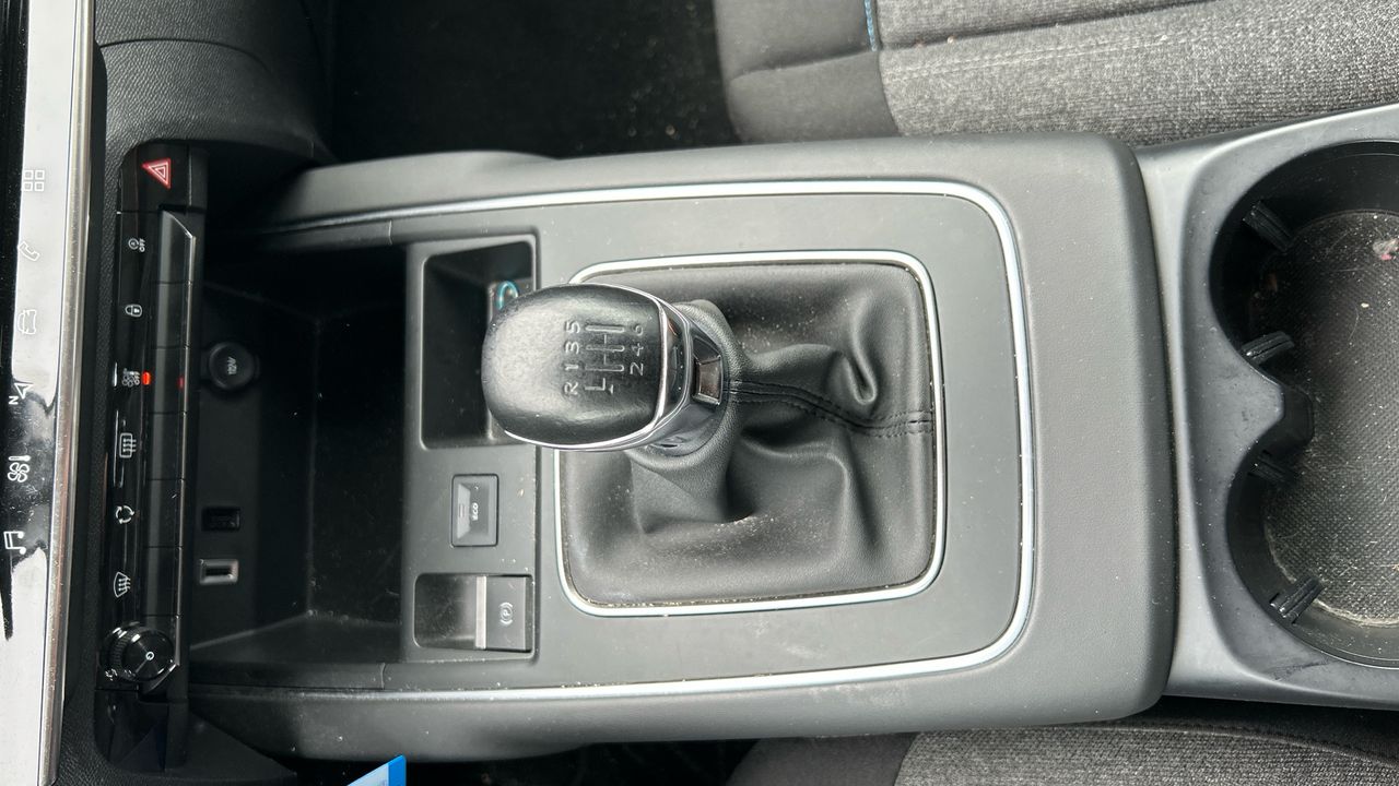 Citroën C5 Aircross 1.2 PURETECH 130 S&S FEEL 131 5P