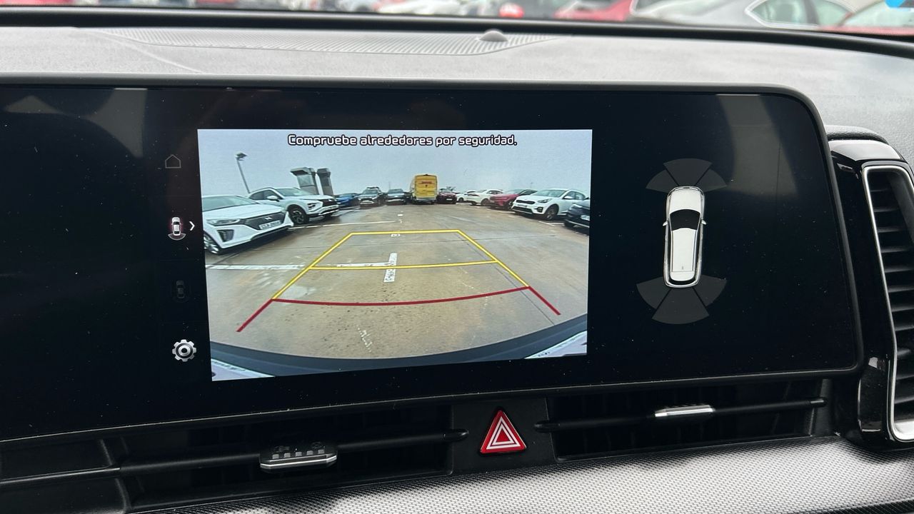 Kia Sportage 1.6 T-GDI HEV TECH 4WD AUTO 215 5P