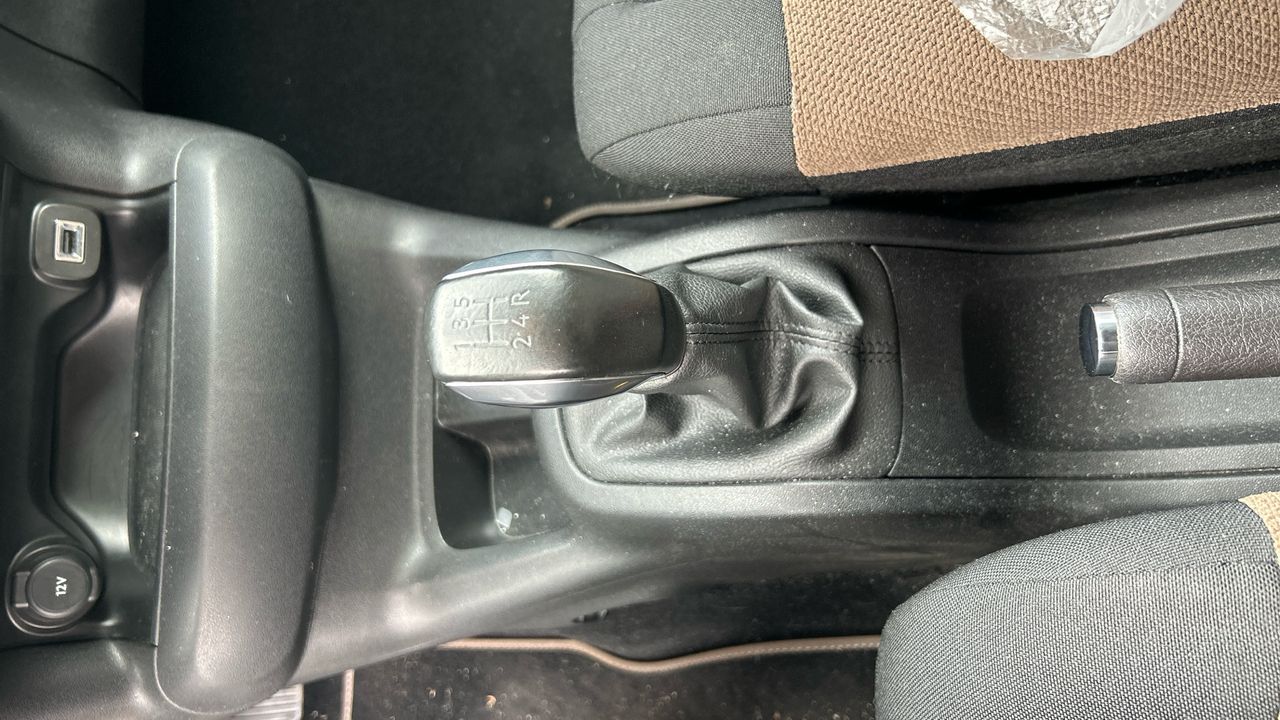 Citroën C4 Cactus 1.6 BLUEHDI 100 FEEL EDITION 100 5P