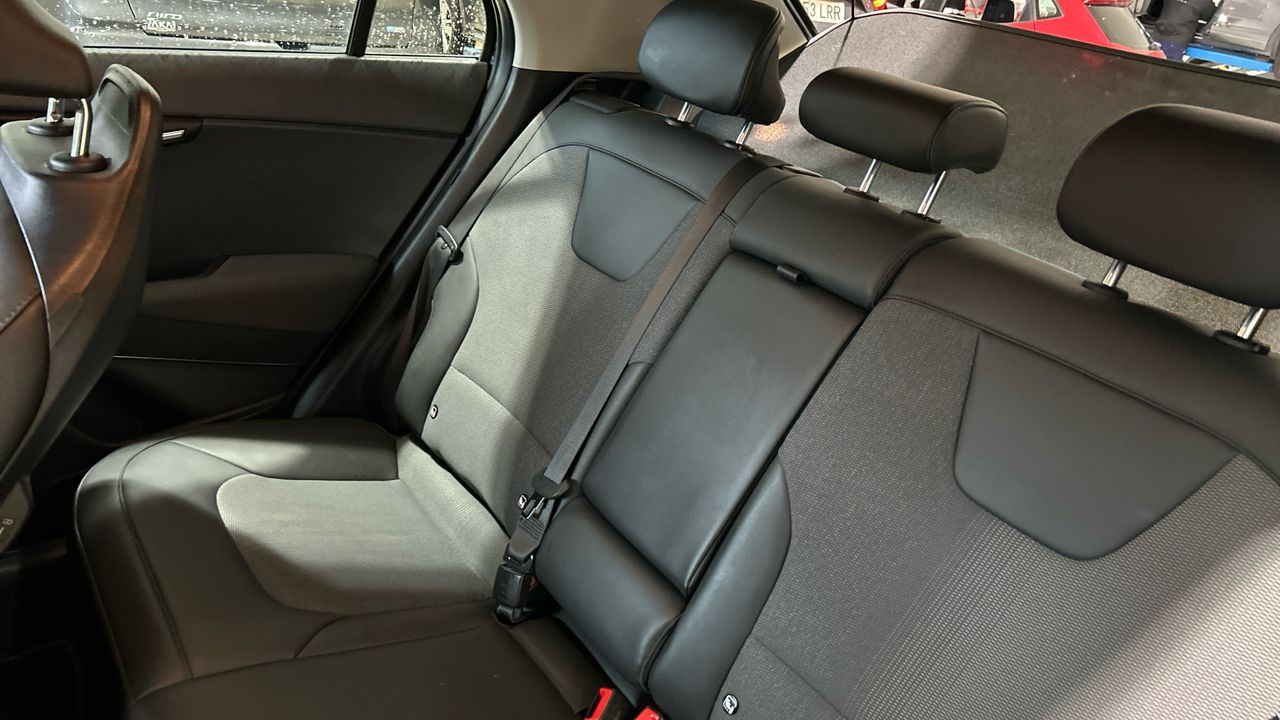 Kia Niro 1.6 GDI HEV DRIVE 129 5P