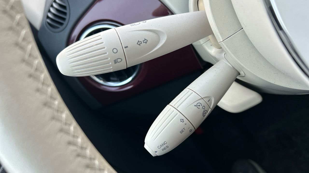 Fiat 500 1.2 LOUNGE S&S 69 3P