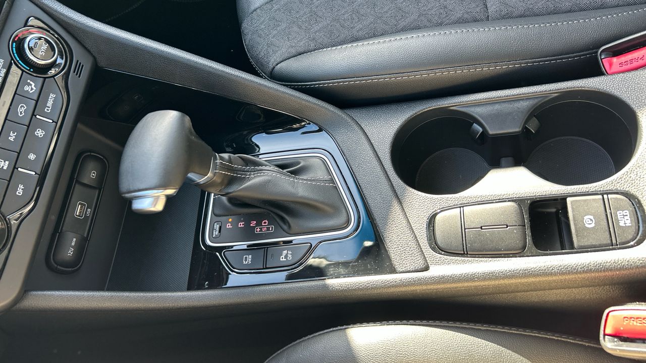 Kia Niro 1.6 GDI HEV DRIVE 141 5P