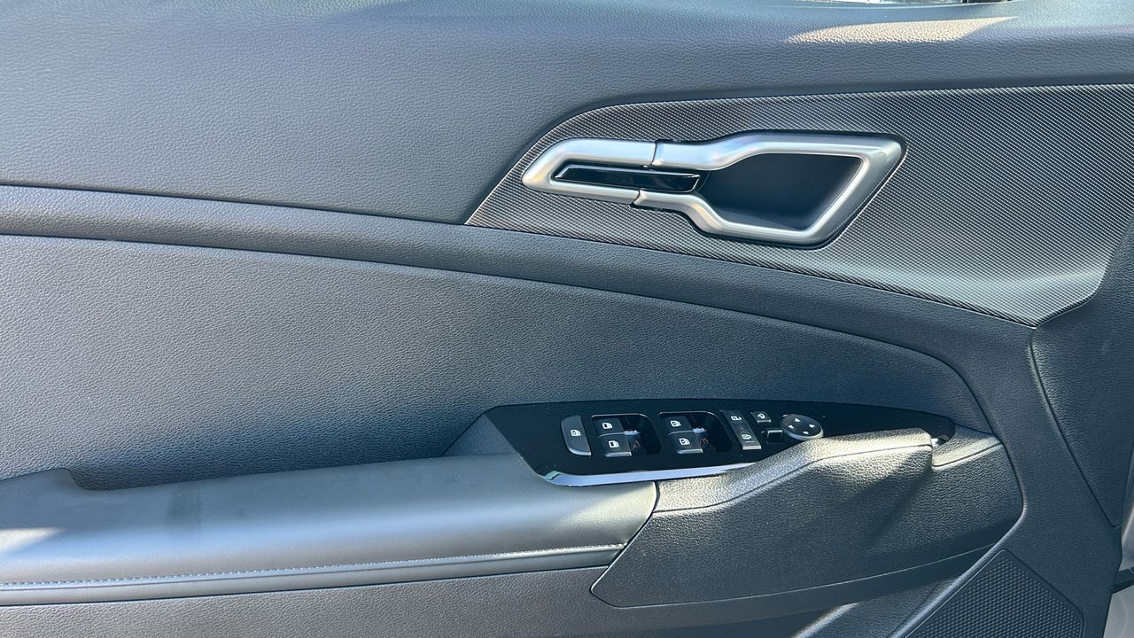 Kia Sportage 1.6 T-GDI HEV DRIVE AUTO 215 5P