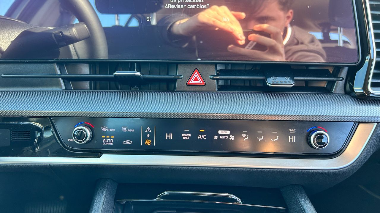 Kia Sportage 1.6 T-GDI HEV DRIVE AUTO 215 5P