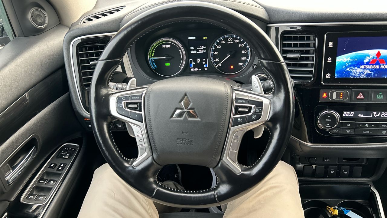 Mitsubishi Outlander 2.0 PHEV KAITEKI AUTO 4WD 203 5P