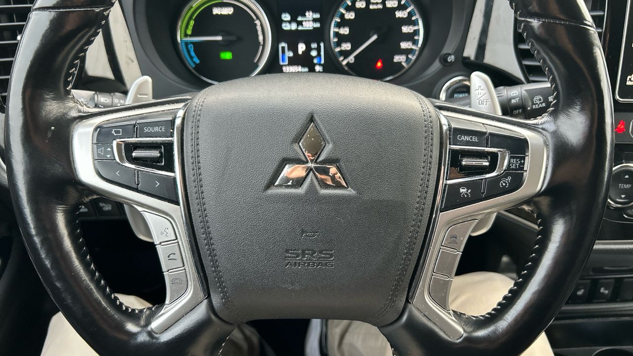 Mitsubishi Outlander 2.0 PHEV KAITEKI AUTO 4WD 203 5P